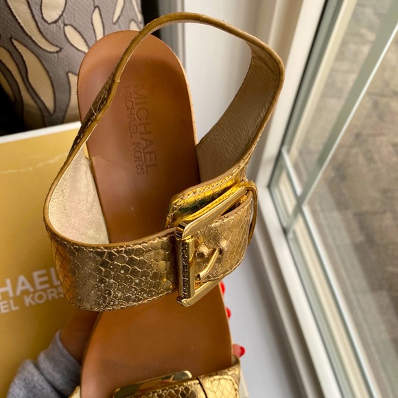 Michael Kors Gold Wedged Heels - Picture 8 of 9